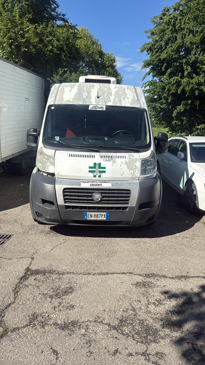 Trasporto farmaci urgenti LogiFarm